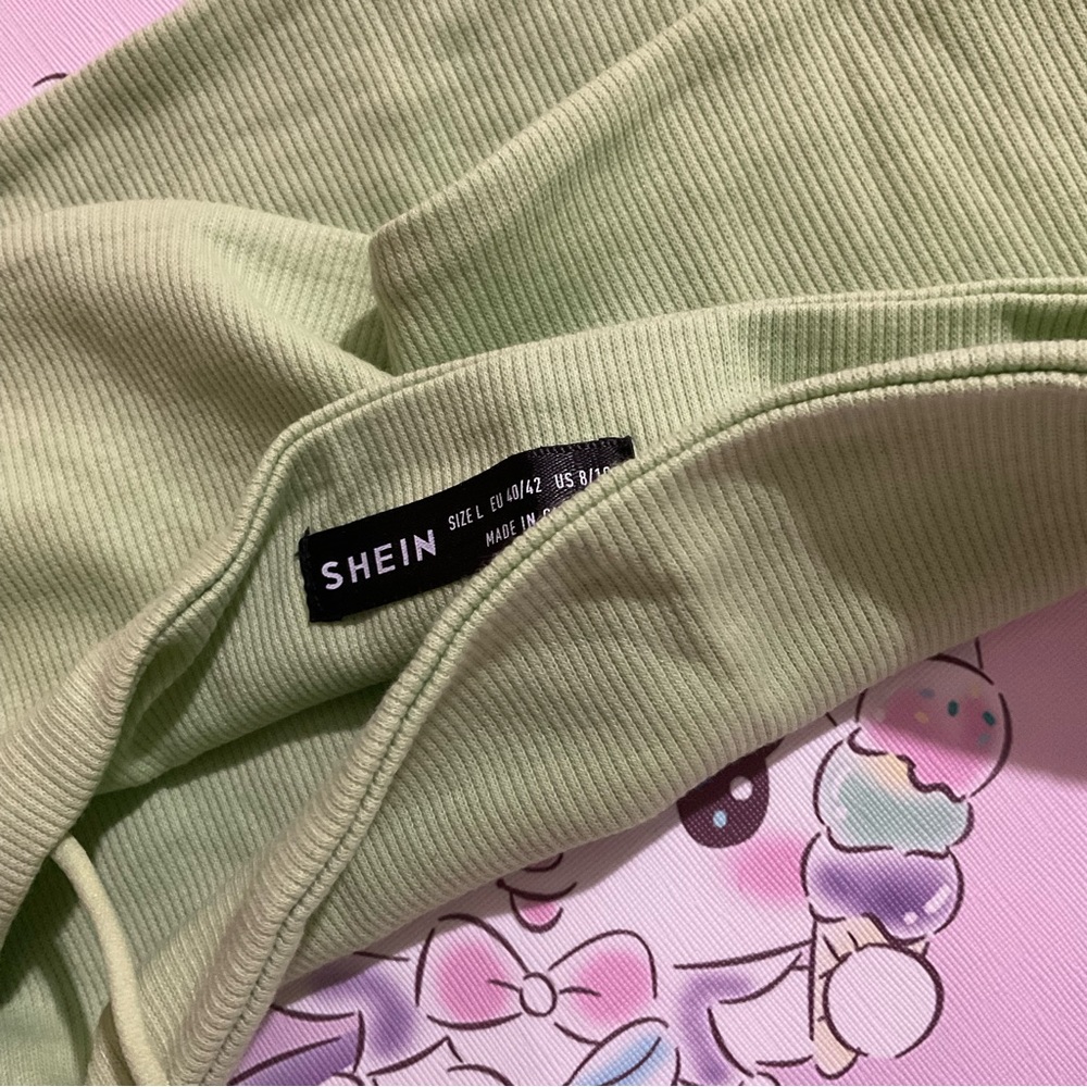 Green Rib-Knit Cropped Cami Top NWOT - Picture 4 of 8